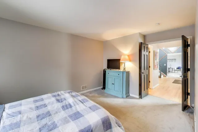 $575,000 | 673 Newkirk Lane, Palatine, IL 60074