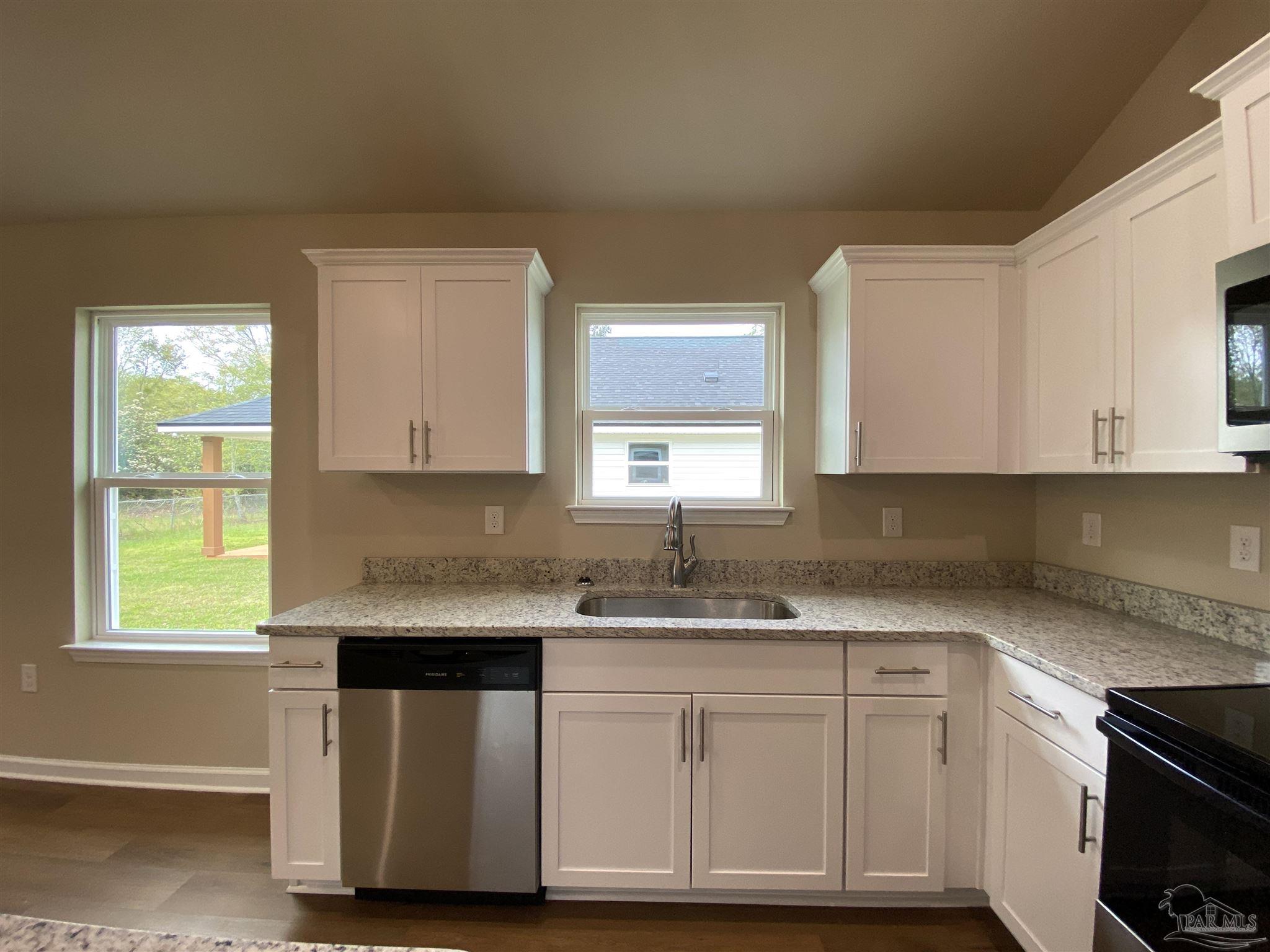 5124 Hendricks Circle Jay, FL 32565 - Photo 23 of 46