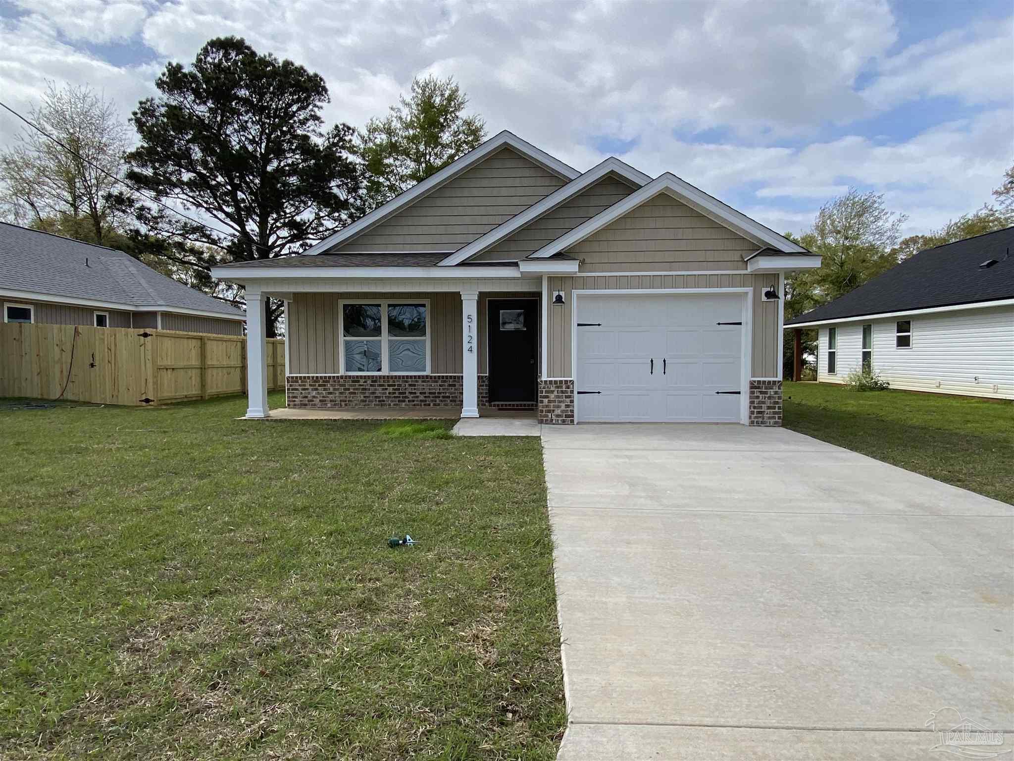 5124 Hendricks Circle Jay, FL 32565 - Photo 3 of 46