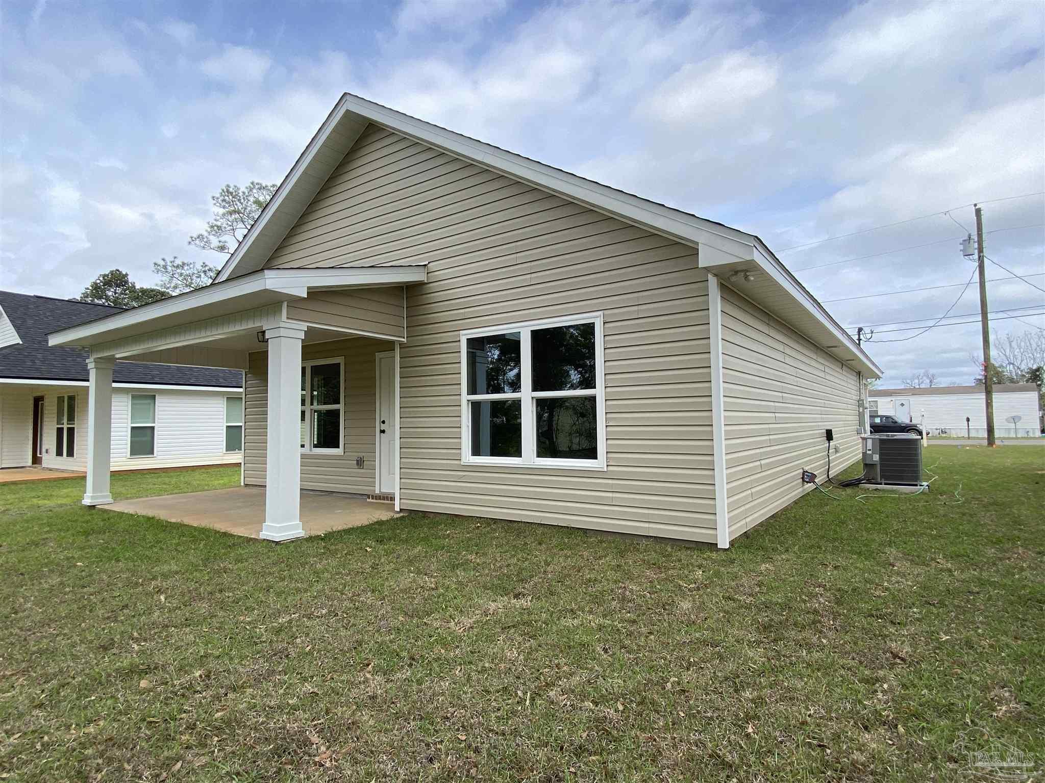 5124 Hendricks Circle Jay, FL 32565 - Photo 8 of 46