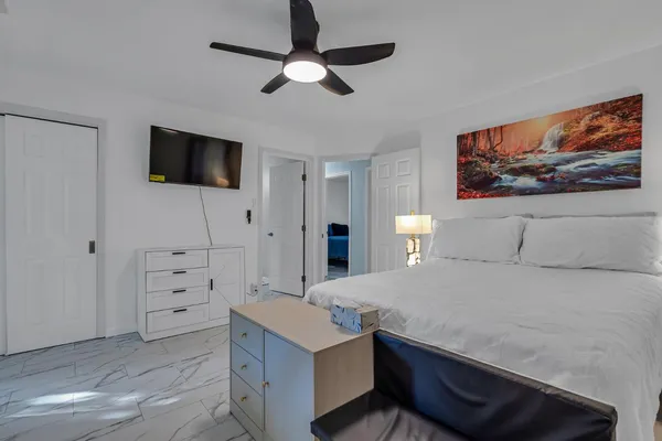 $469,000 | 13621 Lynda Lynn Way, Redding, CA 96003