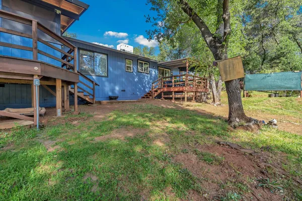 $469,000 | 13621 Lynda Lynn Way, Redding, CA 96003