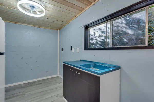 $469,000 | 13621 Lynda Lynn Way, Redding, CA 96003