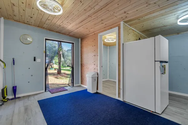 $469,000 | 13621 Lynda Lynn Way, Redding, CA 96003