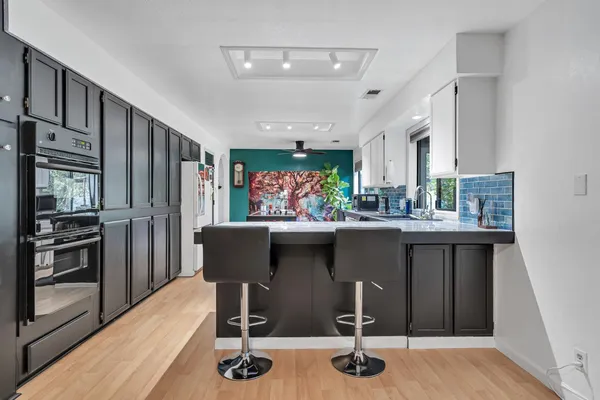 $469,000 | 13621 Lynda Lynn Way, Redding, CA 96003