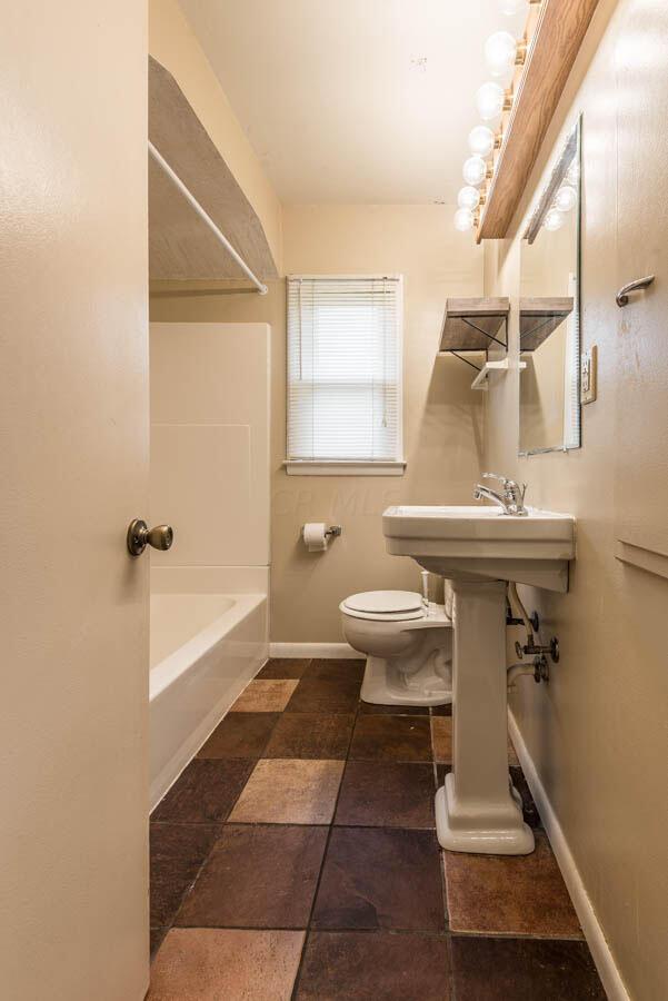 7027 Coffman Road Dublin, OH 43017 - Photo 12 of 25