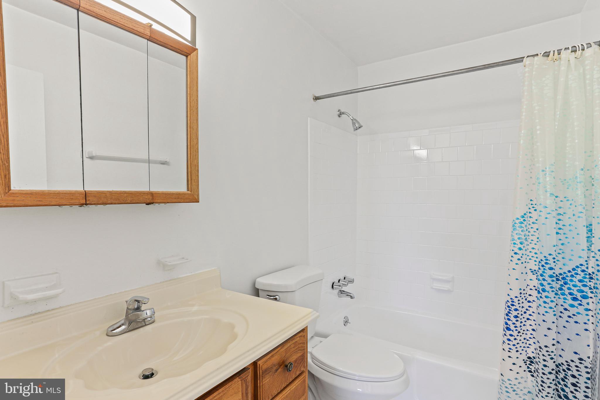 1716 Woodwell Road Silver Spring, MD 20906 - Photo 20 of 29 Full Bathroom Upper Level