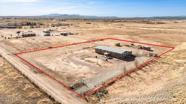 $414,000 | 2795 West Bingham Boulevard, Paulden, AZ 86334