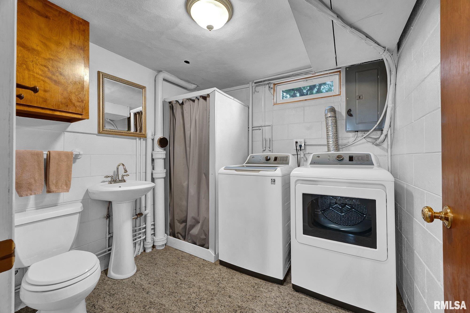 7701 West Plank Road Peoria, IL 61604 - Photo 19 of 30 Gallery Image 19