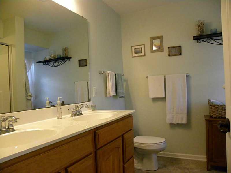 341 Maple Ridge Drive Canonsburg, PA 15317 - Photo 15 of 25 Master Bath/Spa.