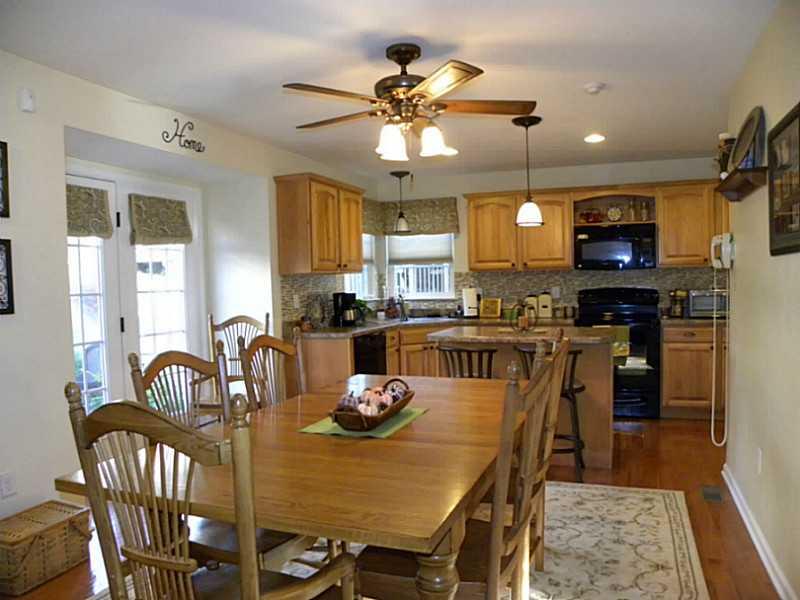 Kitchen. 