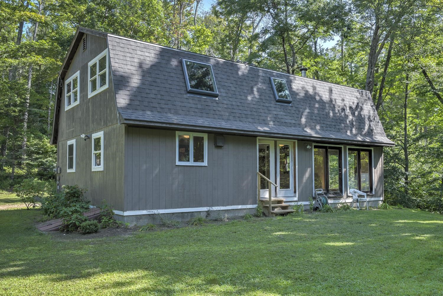 112 Nubanusit Road Nelson, NH 03457 - Photo 13 of 40