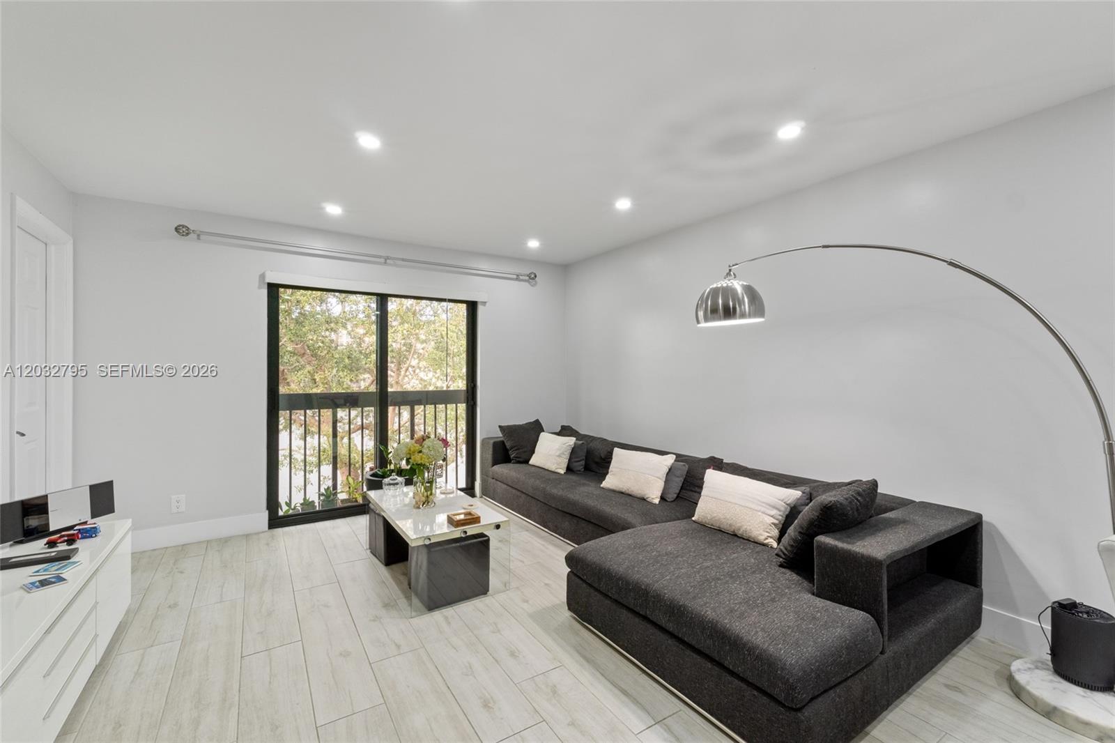 10003 Winding Lake Road, Unit 203 Sunrise, FL 33351 - Photo 10 of 21