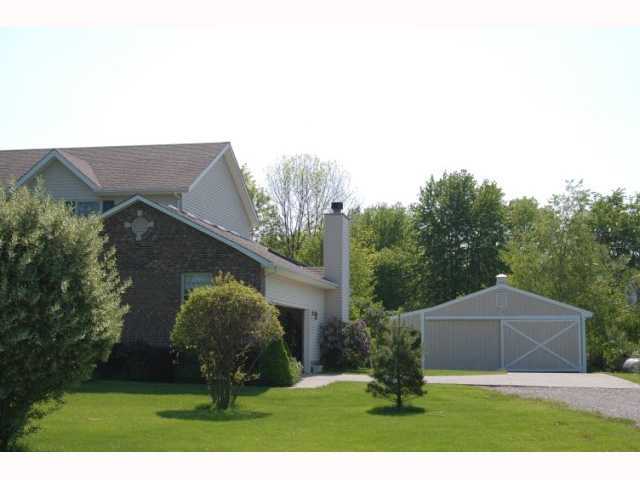 12436 Saylor Road Northwest Baltimore, OH 43105 - Photo 2 of 9 Gallery Image 2