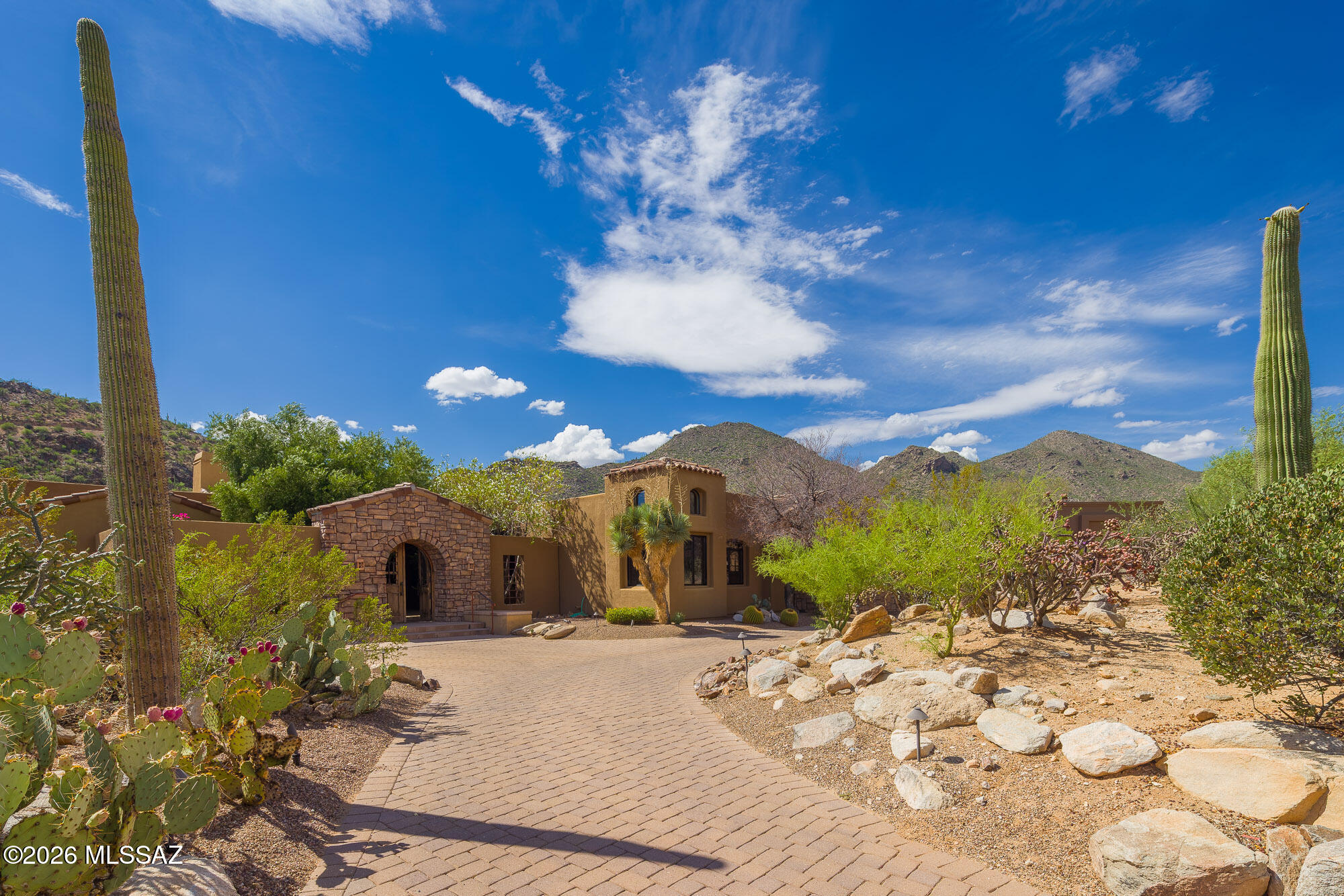 14225 North Rocking Ridge Court Marana, AZ 85658 - Photo 2 of 51 Cobblestone driveway