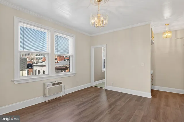 $2,245 | 1820 Swann Street Northwest, Unit 403, Washington, DC 20009