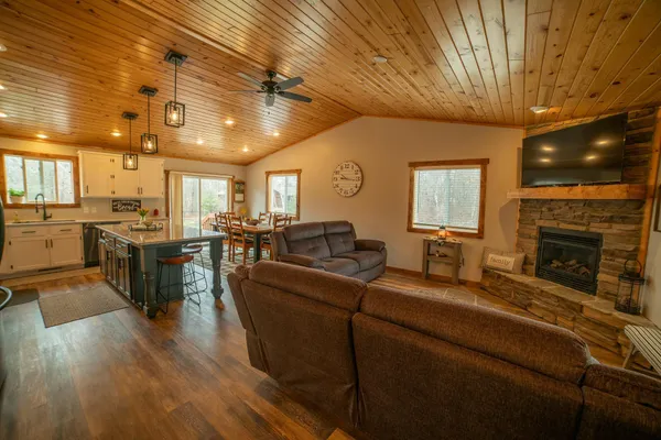 $498,000 | 14001 Shafer Road, Crosslake, MN 56442