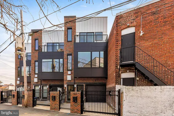 $3,850 | 664 Glick Court Northwest, Unit 6, Washington, DC 20001