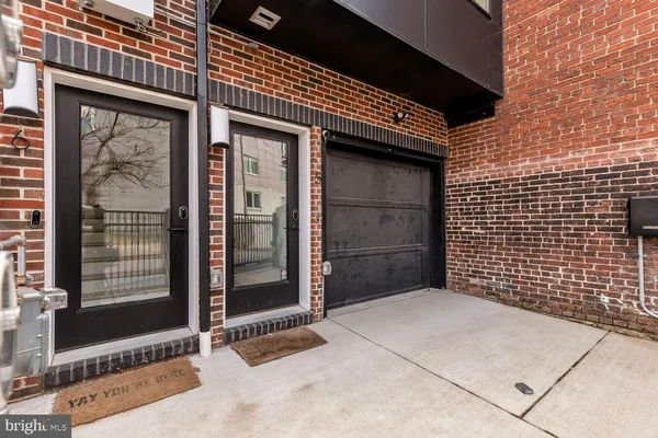 $3,850 | 664 Glick Court Northwest, Unit 6, Washington, DC 20001