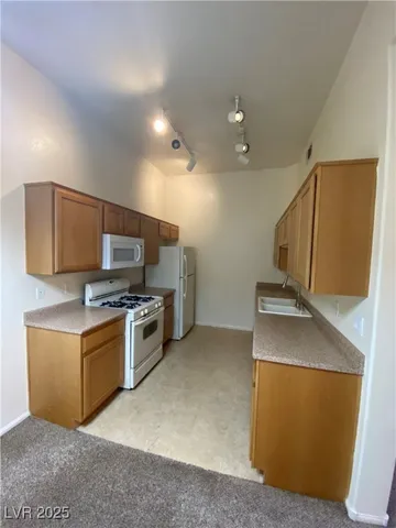 $1,450 | 8805 Jeffreys Street, Unit 2006, Las Vegas, NV 89123
