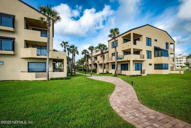 $8,900 | 701 Spinnakers Reach Drive, Ponte Vedra Beach, FL 32082