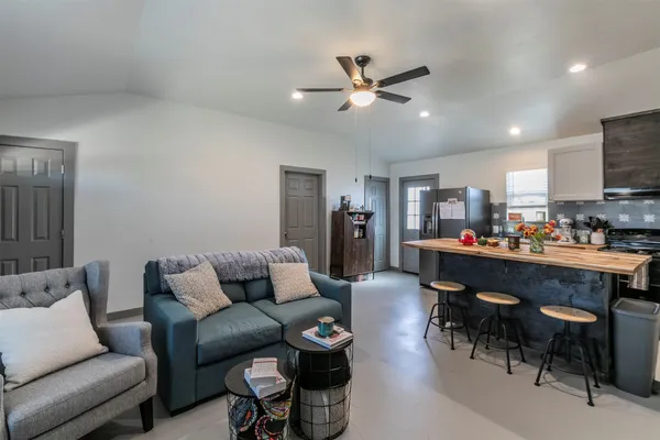 $1,550 | 4613 Joseph Street, Unit B, Round Rock, TX 78665