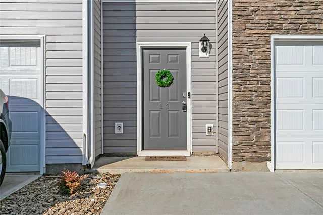 $220,000 | 14 Sunriff Court, Greer, SC 29651