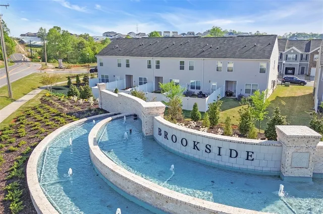 $220,000 | 14 Sunriff Court, Greer, SC 29651