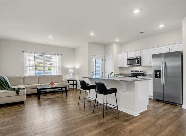 $220,000 | 14 Sunriff Court, Greer, SC 29651