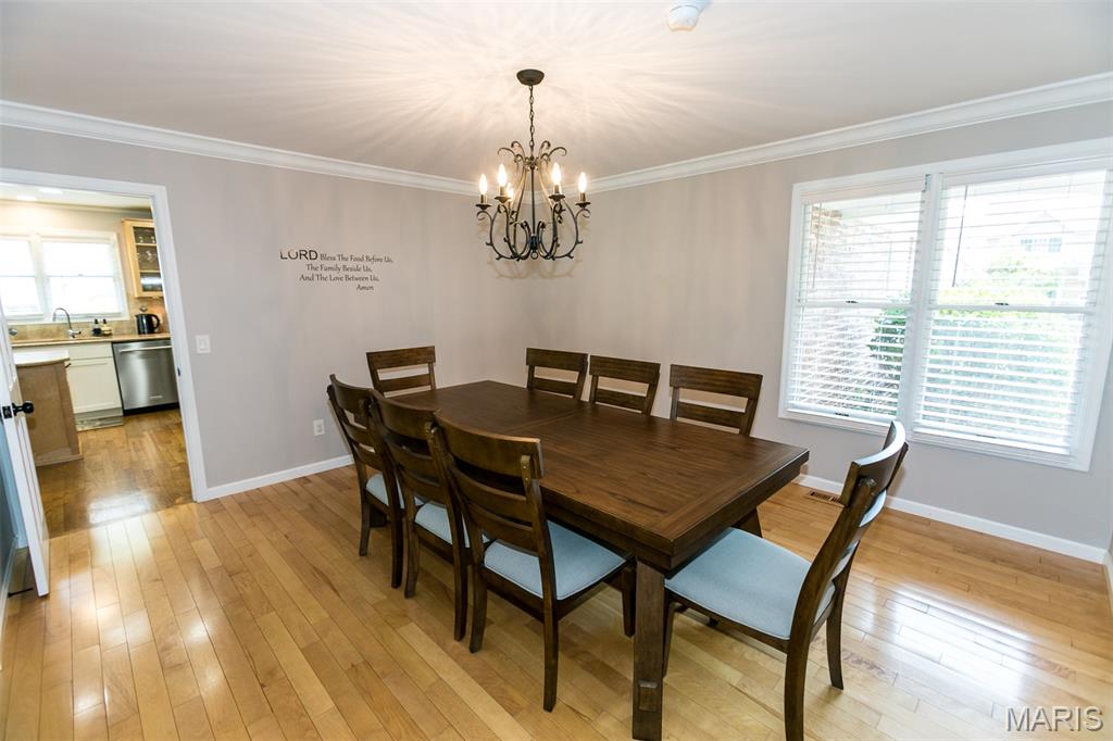 1923 York Ridge Court Chesterfield, MO 63017 - Photo 12 of 61 Gallery Image 12