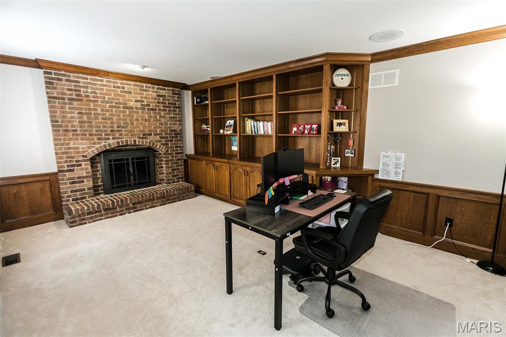 1923 York Ridge Court Chesterfield, MO 63017 - Photo 9 of 61 Gallery Image 9
