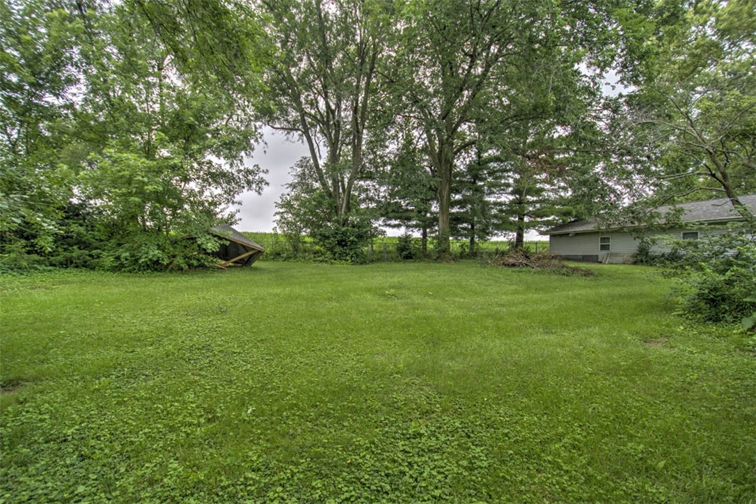 4353 Forest Parkway Decatur, IL 62521 - Photo 30 of 31