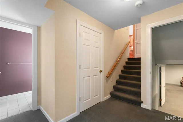 $699,000 | 13 Balcon Estates Court, Creve Coeur, MO 63141