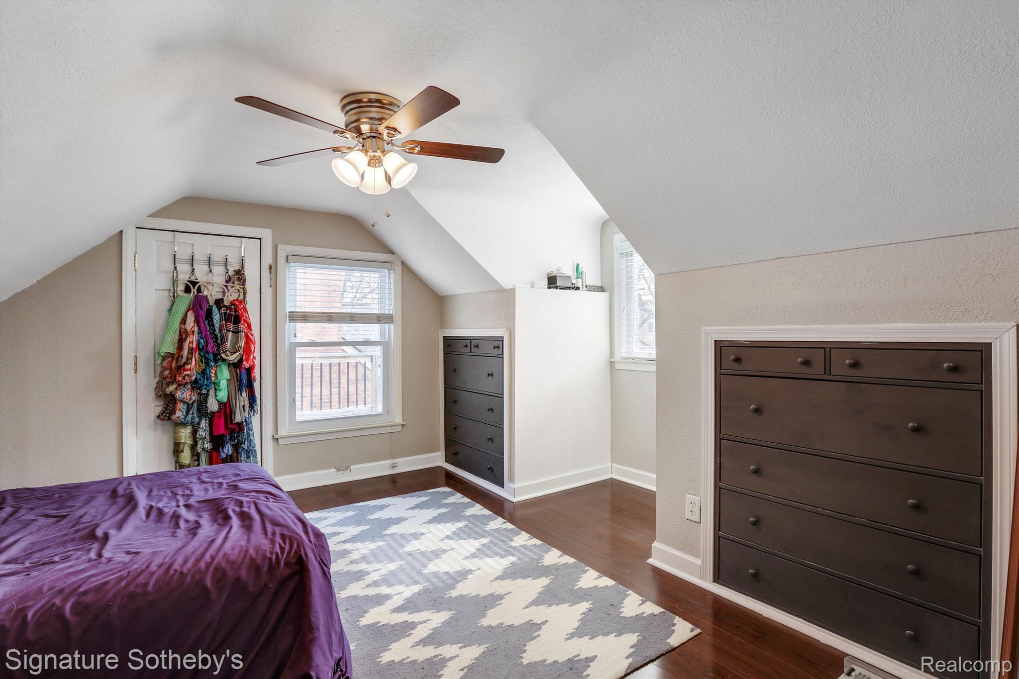 2158 Hawthorne Road Grosse Pointe, MI 48236 - Photo 18 of 34 Gallery Image 18