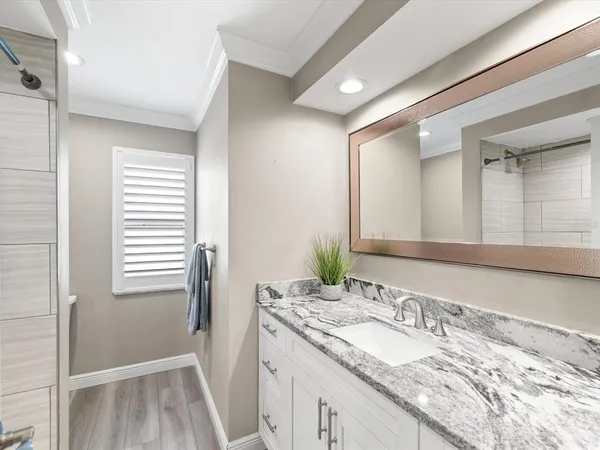 $549,000 | 1405 Embassy Drive, Clearwater, FL 33764
