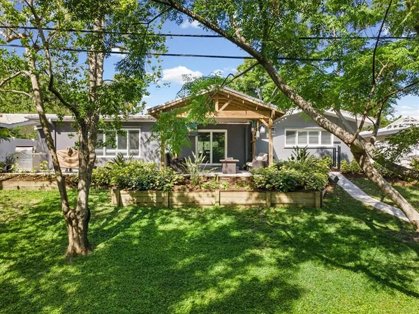 $549,000 | 1405 Embassy Drive, Clearwater, FL 33764