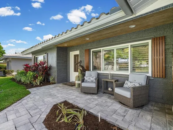 $549,000 | 1405 Embassy Drive, Clearwater, FL 33764