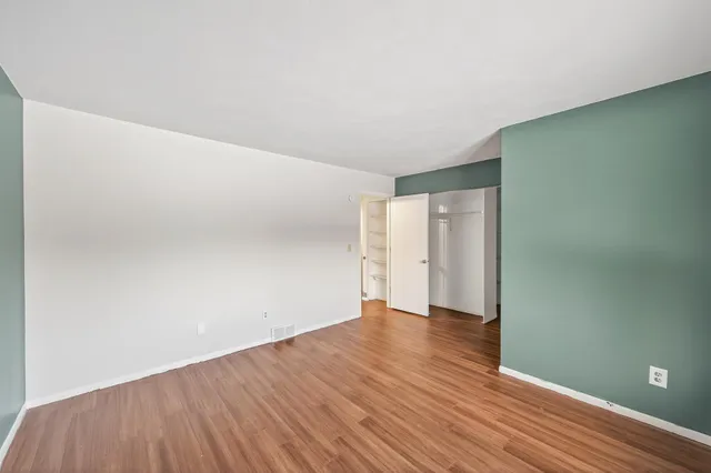 $282,500 | 4757 Spring Circle, Minnetonka, MN 55345