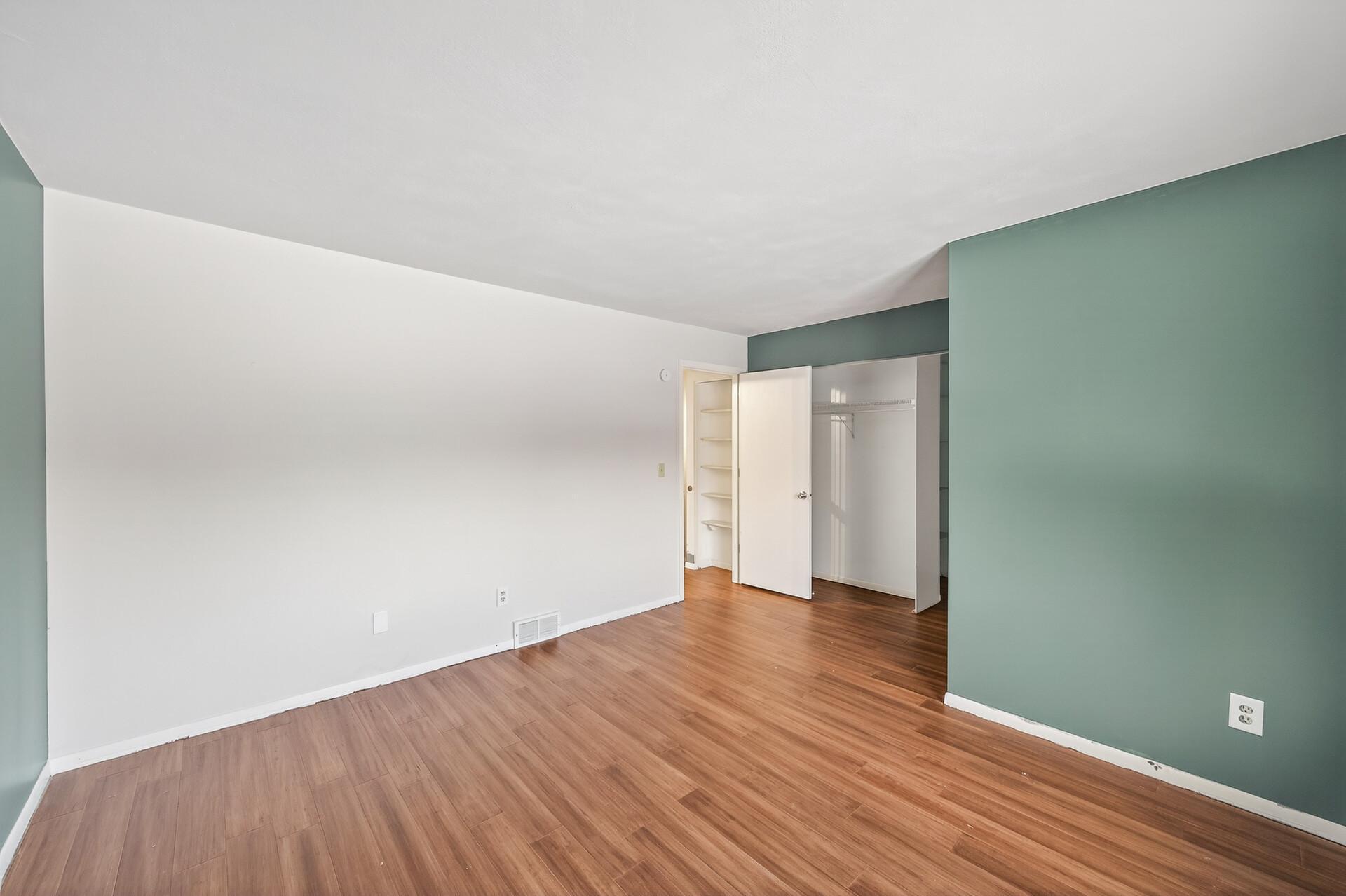 4757 Spring Circle Minnetonka, MN 55345 - Photo 18 of 26