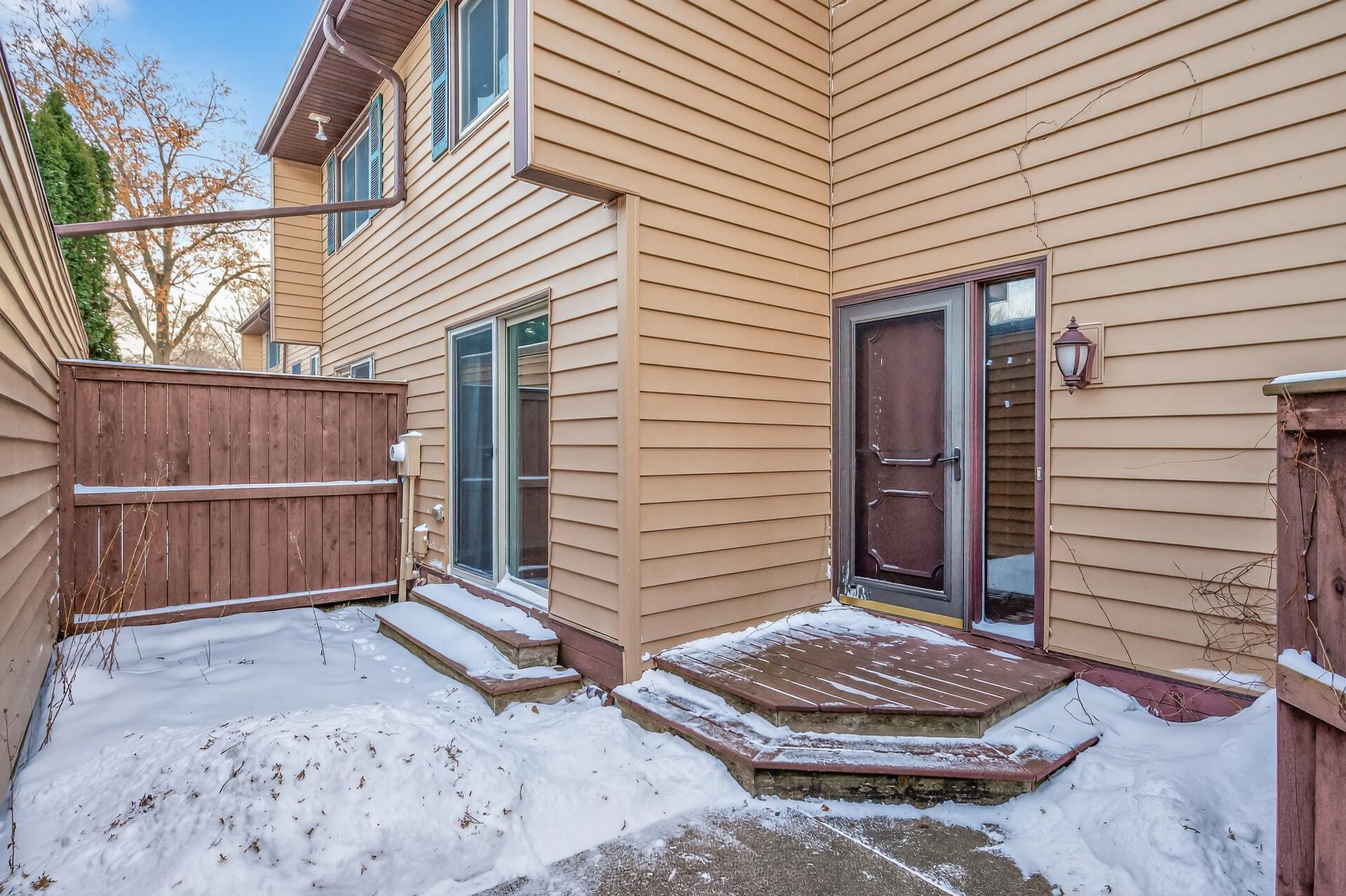 4757 Spring Circle Minnetonka, MN 55345 - Photo 3 of 26