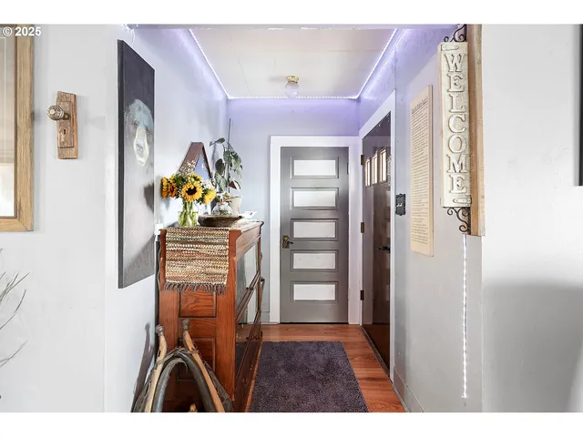 $395,000 | 552 Williams Street, Dufur, OR 97021