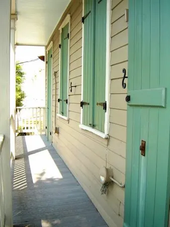 $1,650 | 3019 Chestnut Street, New Orleans, LA 70115