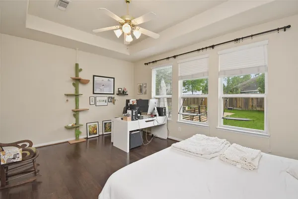 $473,874 | 5615 Edgewood Pl Drive, Spring, TX 77379