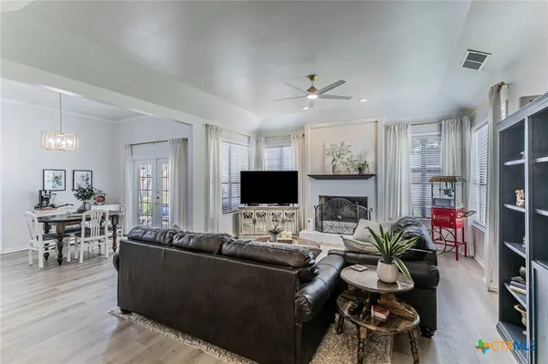 $399,900 | 2605 Canyon Creek Drive, Temple, TX 76502