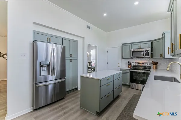 $399,900 | 2605 Canyon Creek Drive, Temple, TX 76502