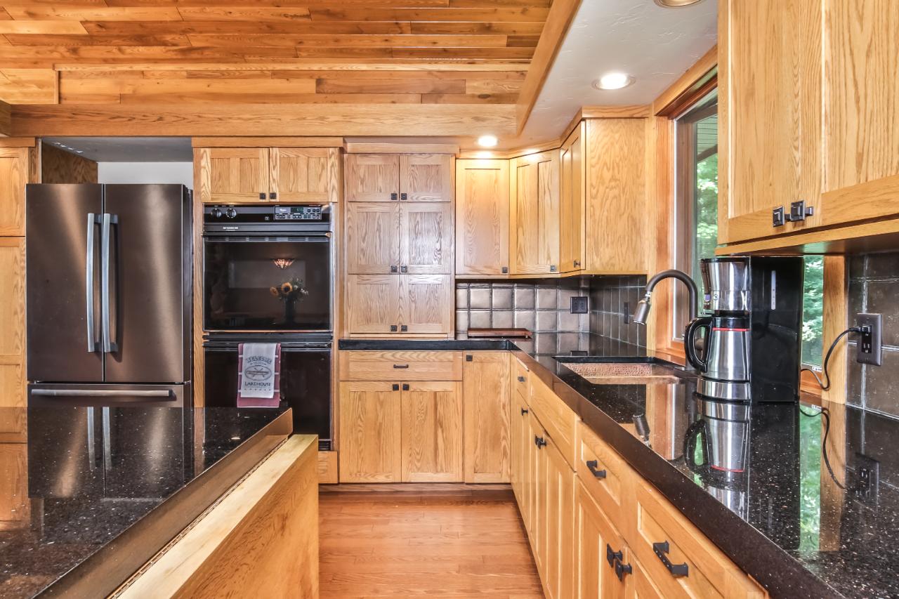 9165 Davies Road Minocqua, WI 54548 - Photo 4 of 48 Gallery Image 4