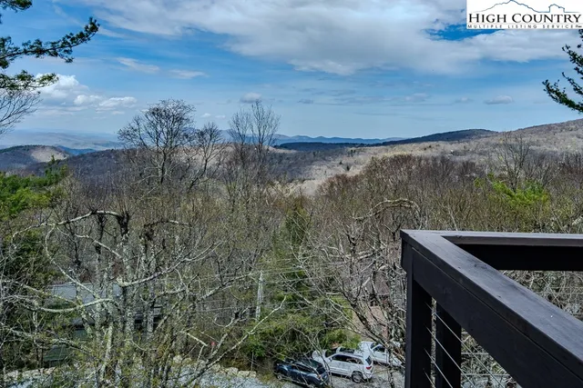 $189,613 | 103 Upper Holiday Lane, Unit G329, Beech Mountain, NC 28604