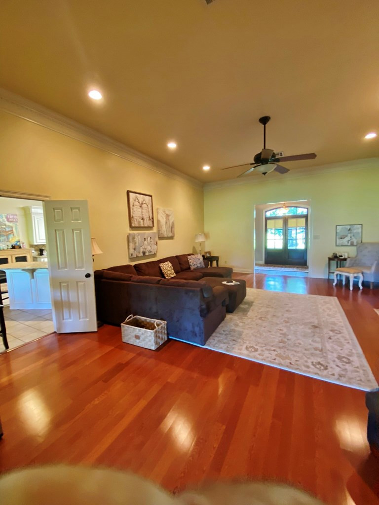 2058 Country Club Road McComb, MS 39648 - Photo 8 of 41 Photo 8