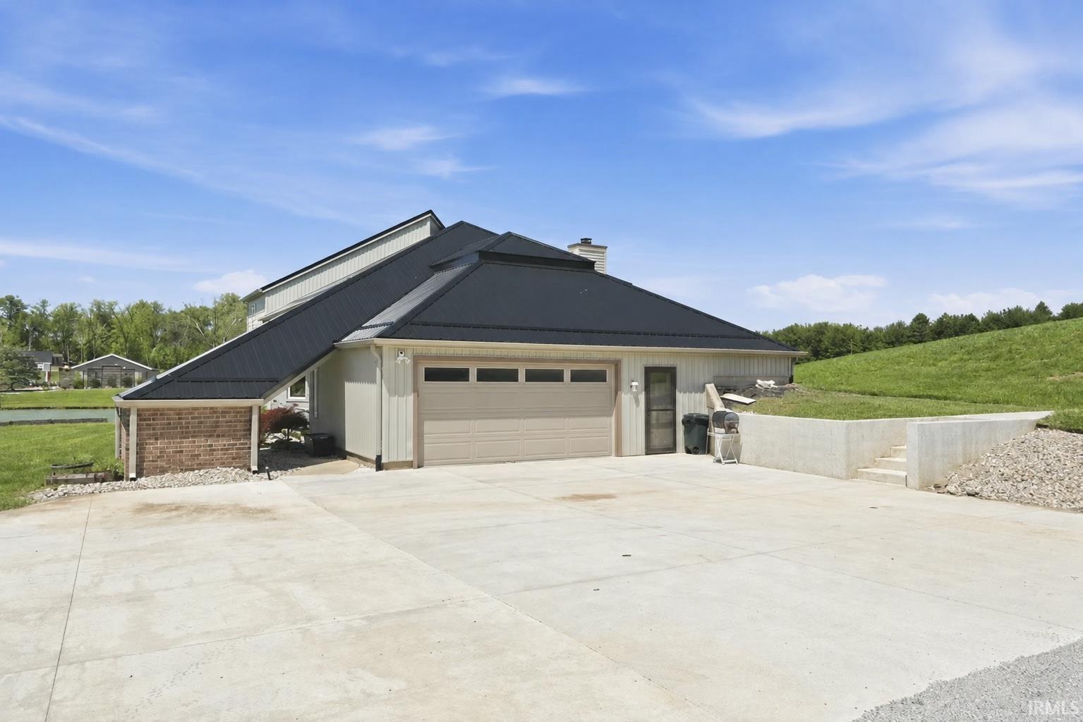 12727 Hardisty Road Fort Wayne, IN 46845 - Photo 5 of 36