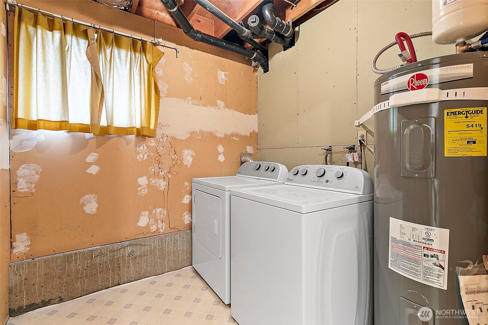 2115 Whitman Avenue Northeast Renton, WA 98059 - Photo 30 of 40 a utility room with dryer and washer